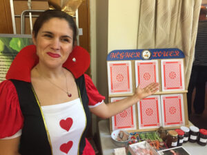 MrsGrow is the Queen of Hearts